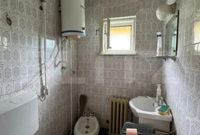 Casă cu 5 camere cu Teren 3000 Mp în Horea - 4