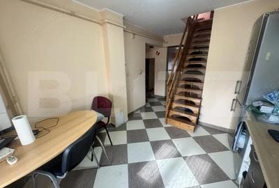 Apartament cu 2 camere decomandat în Central - 1