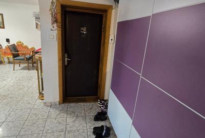 3 camere de vanzare Focsani, ultracentral - 27