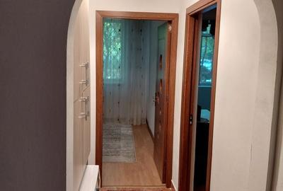 Apartament cu 3 camere decomandat în Drumul Găzarului - 1