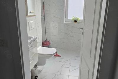 Apartament cu 3 camere decomandat în Dumbrăvița