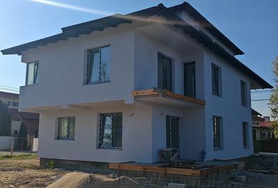 Casă cu 6 camere cu Teren 365 Mp în Ștefănești - 9