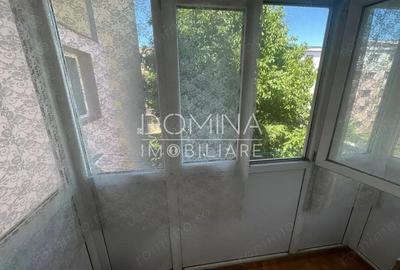 Vanzare apartament 3 camere, etaj 3, situat in Targu Jiu, strada Slt. Ion Fota - 2
