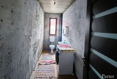 Casă cu 6 camere cu Teren 300 Mp în Central - 6