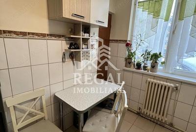 Apartament 2 camere etaj 1 pozi?ie excelenta, vizavi de Pompieri - 2