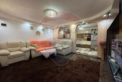 Casa  Vila cu 4 camere de vanzare in zona Medeea  Constanta - 2