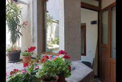 Apartament cu 2 camere decomandat în Central - 4
