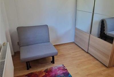 Apartament cu 3 camere decomandat în Tei - 6