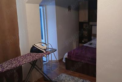 Casă cu 3 camere cu Teren 1756 Mp în Chilia Veche