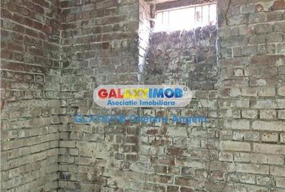 Casă cu 4 camere cu Canalizare în Unirii - 18