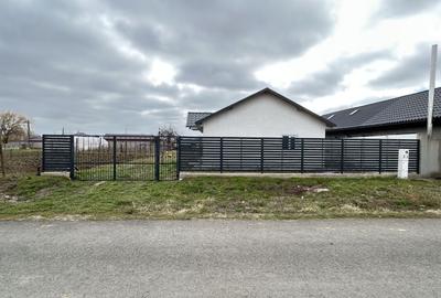 Casă individuală cu 4 camere cu Canalizare în Pecineaga - 14