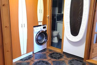 Închiriez apartament 2 camere   Strada Mare a Unirii, etaj 2 /3
