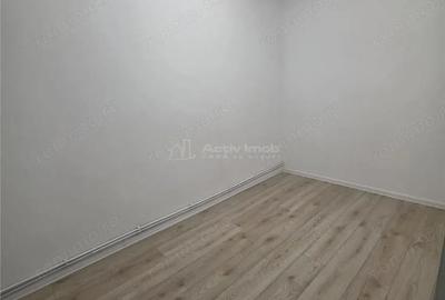 Apartament cu 3 camere semidecomandat în Micro 9 - 9