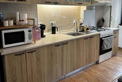 Apartament cu 3 camere decomandat în Între Lacuri - 3