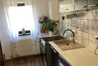 Casă cu 5 camere cu Canalizare în Sânpetru - 3