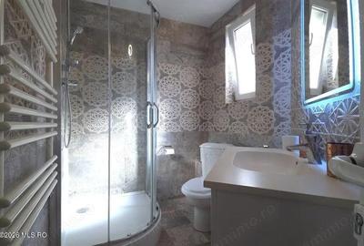 Casă cu Teren 151 Mp în Central - 6