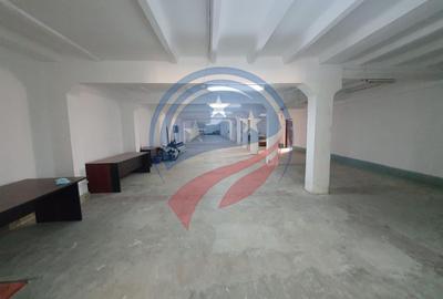 Spațiu comercial, de 2,200 mp, în Bariera Vâlcii - 1