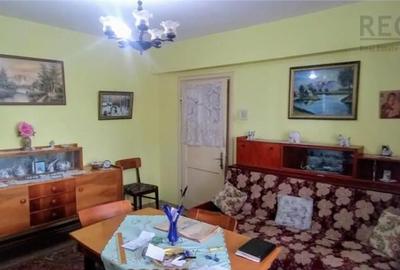 Apartament 2 camere semidecomandat Centru