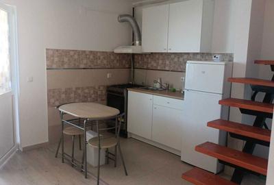Apartament cu 2 camere semidecomandat în Sud - 1