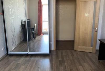 Apartament cu 3 camere decomandat în Crângași - 12