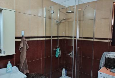 Casa de vanzare in Curtici 5 camere 2 bai, bucatarie,etc. Toate utilita?ile. - 3