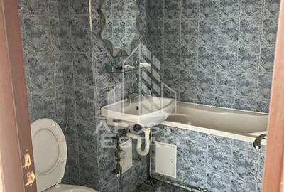 Apartament cu 3 camere semidecomandat în Dâmbovița - 1