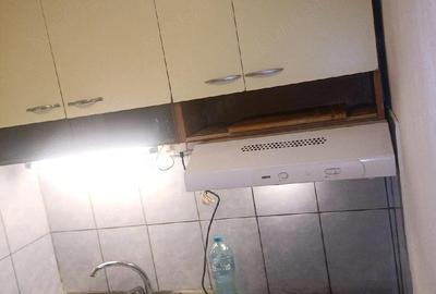 Garsonieră decomandată în Central - 1