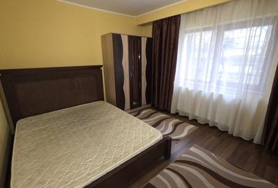 Inchiriere 2 camere Vitan Mall etajul 1/4 - 1