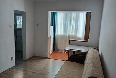 Garsonieră semidecomandată, mobilată în Mărăști