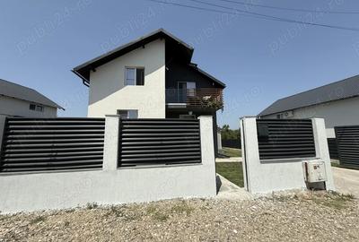 Vand casa Geamana