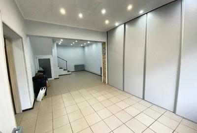 Casă cu 7 camere cu Canalizare în Pache Protopopescu - 14