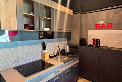 Garsonieră decomandată, mobilată în Bucium - 8