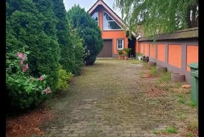 Casa de vanzare in Curtici ideala pentru fermieri producatori agricoli - 2