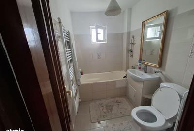 Apartament cu 3 camere decomandat în Central - 8