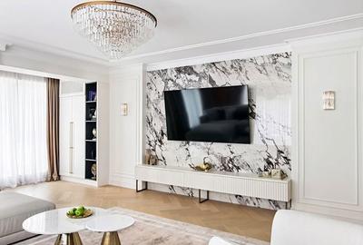 Apartament cu 3 camere, mobilat în Central