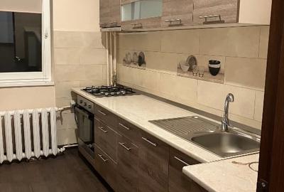 Apartament cu 2 camere semidecomandat, mobilat în Dorobanților - 7