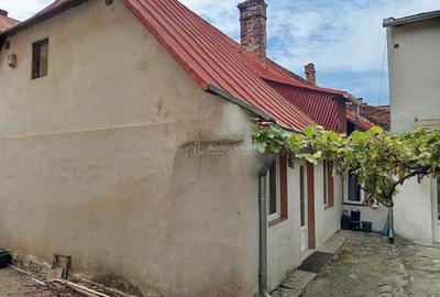 Oravita, Casa la Cheie, 7 Incaperi, Posibilitate Mansardare, Pret Negociabil - 19