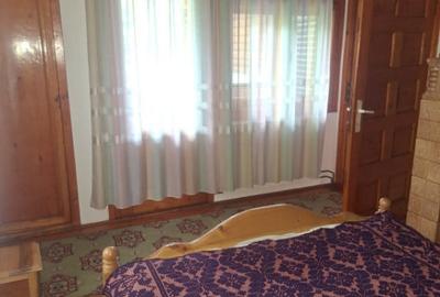 Casă cu 4 camere cu Teren 730 Mp în Izvoarele - 10