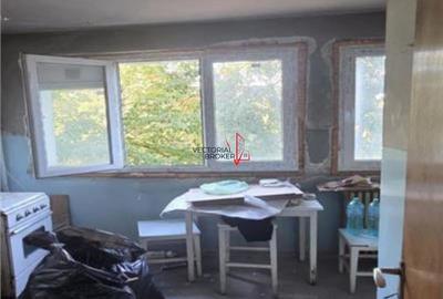 Apartament cu 3 camere semidecomandat în Titan - 5