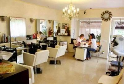 Titan Coafor,masaj sau alte activitati - 2