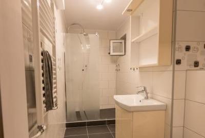 APARTAMENT 2 CAMERE 8/10 67 MP BL 1996 MONOLIT  MOBILAT SI UTILAT CONFORM POZE - 8