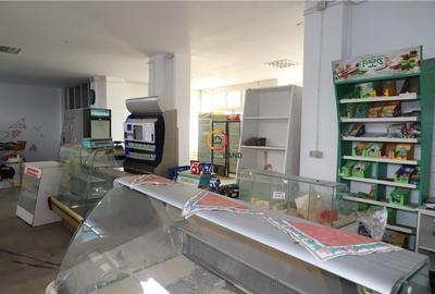 400 mp de inchiriat , afacere,birouri, depozite - 4