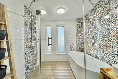 Casǎ de Lux - 1084 mp teren - 275 mp utili + Pod + Saunǎ + Studio Yoga - 16