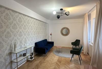 Apartament cu 4 camere decomandat în Zorilor