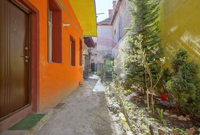 Apartament cu 3 camere decomandat, mobilat în Centrul Istoric - 1