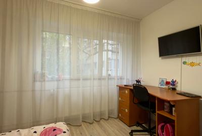 Apartament cu 3 camere decomandat, mobilat în Lujerului - 13
