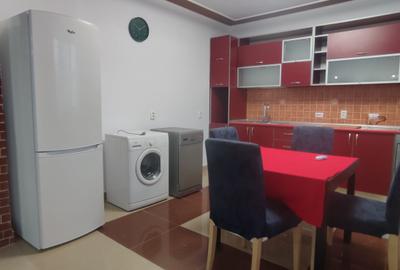 Apartament cu 3 camere semidecomandat în Sud - 3