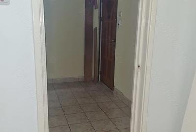 Apartament cu 2 camere semidecomandat în Cornișa - 10
