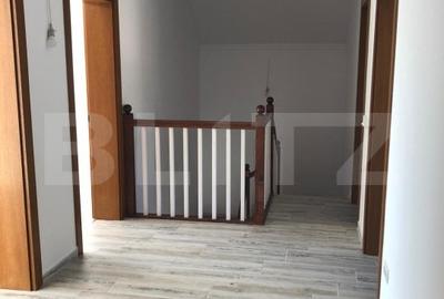 Casa individuala de vanzare in Sanpetru - 3 dormitoare, curte 500mp Casa individuala de vanzare in Sanpetru - 3 dormitoare, curte 500mp - 8