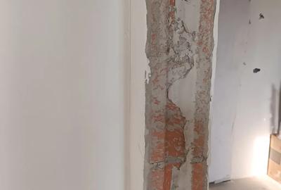 Apartament cu 2 camere semidecomandat în Central - 1